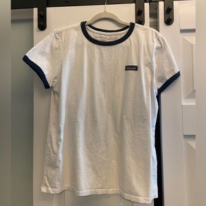 Patagonia ringer tee (Sz L)